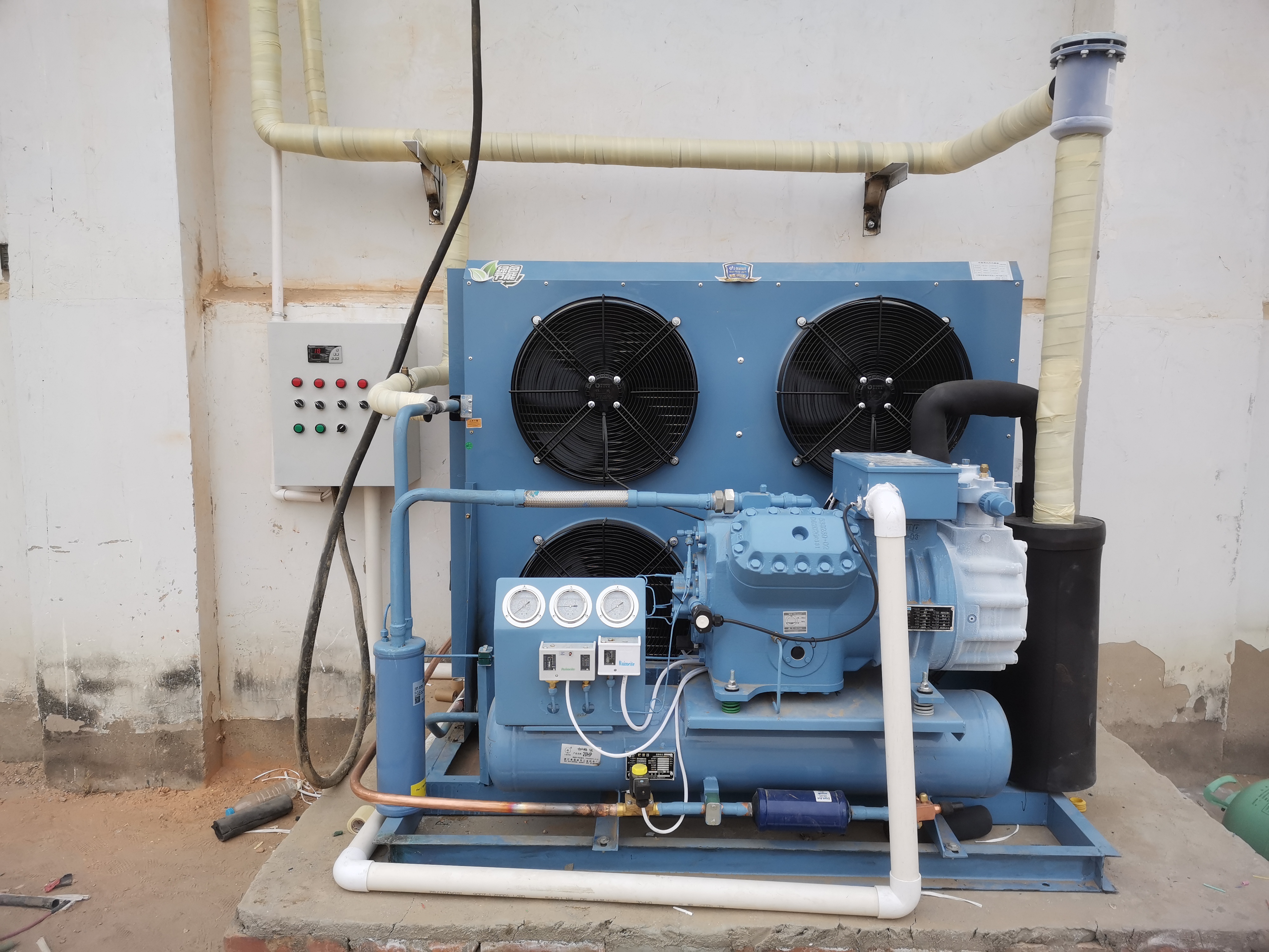 22ƥ�����ѩ���R�����е͜��L(f��ng)��ʽ���s�C(j��)�M